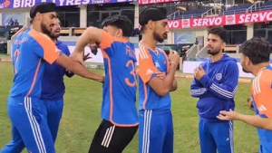 'Have You Gone Crazy?': Rinku Singh's Hilarious Jibe at Arshdeep Singh After Super Over Victory Goes Viral